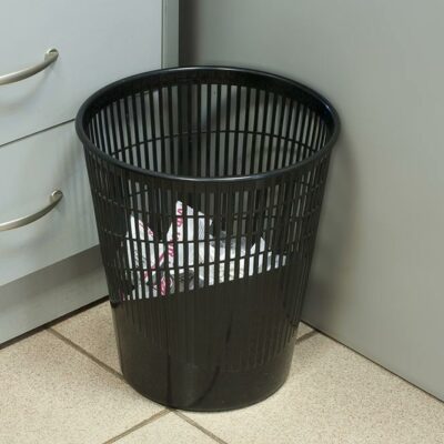 5 tips for using trash cans and bags effectively