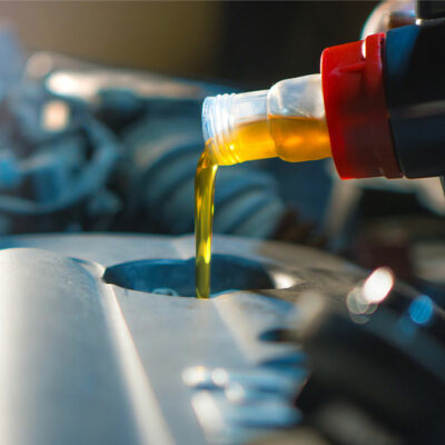 Avoid these 5 mistakes while replacing engine oil