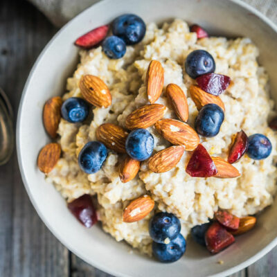 8 superfoods that help reduce cholesterol