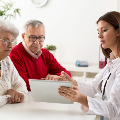 8 early signs of seizures to be aware of